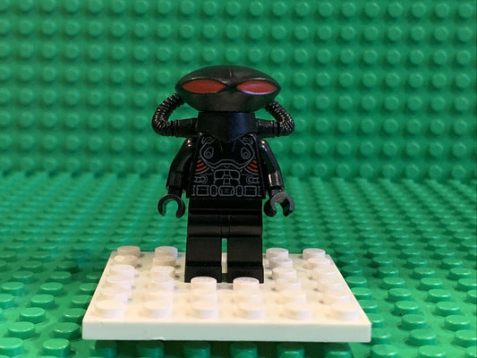 LEGO DC Comics Black Manta Minifigure Black Helmet sh526 76095 - MINT