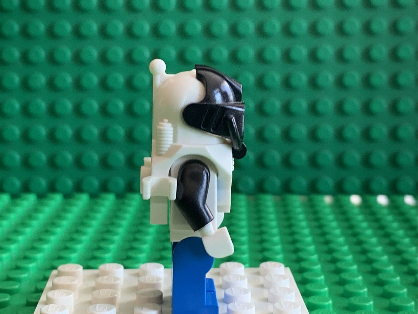 lego minifigure aquazone aquanaut 2 aqu002