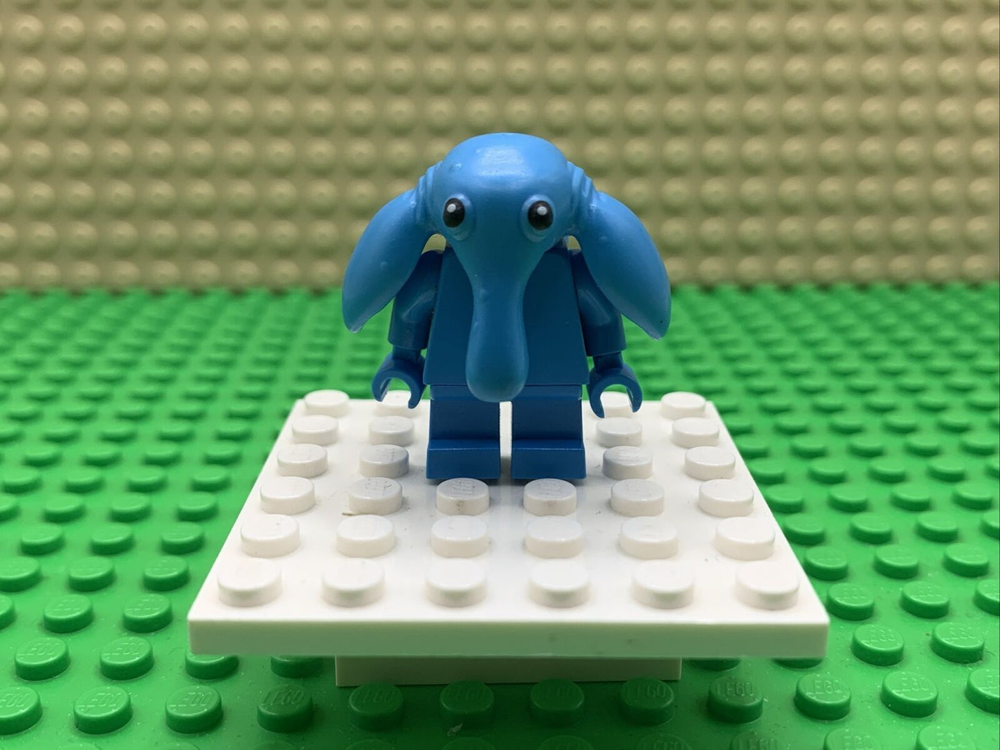 LEGO Max Rebo Minifigure 75020 Star Wars Jabba's Sail Barge sw0486