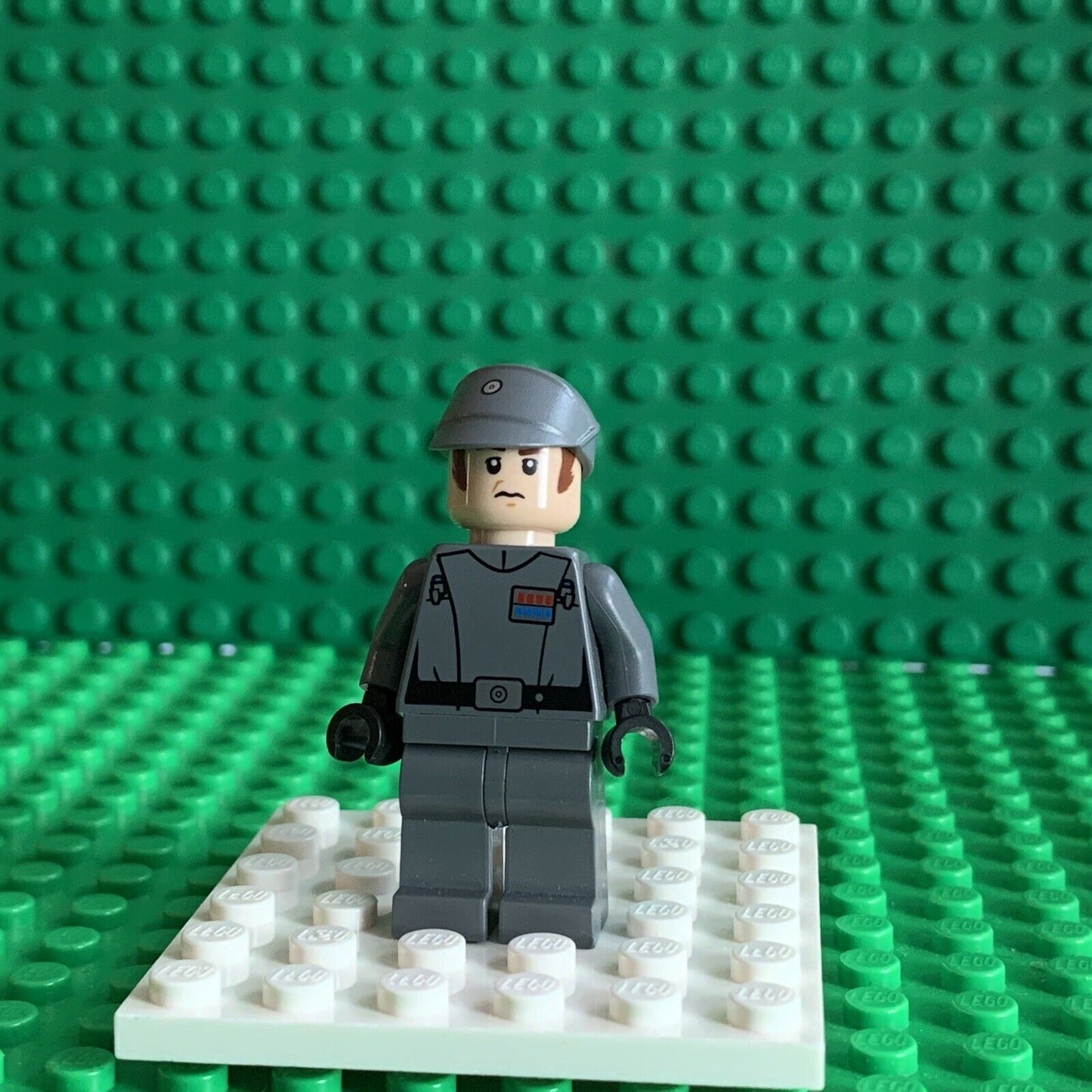 Lego Imperial Officer Minifigure, Star Wars SW0582, Set 75055-1