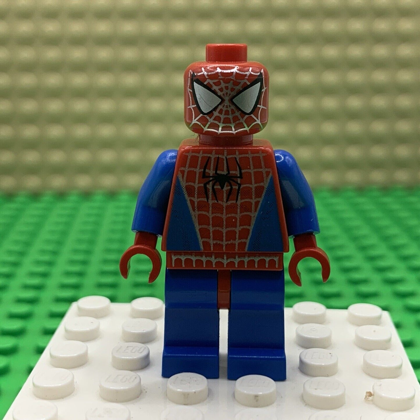 LEGO Spider-Man 1: Blue Arms and Legs, Silver Webbing Minifigure spd001