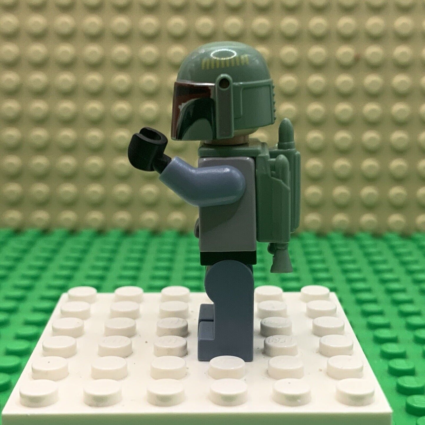 Lego Boba Fett Minifigure Head Beard Stubble Star Wars Episode 4/5/6 sw0396 READ