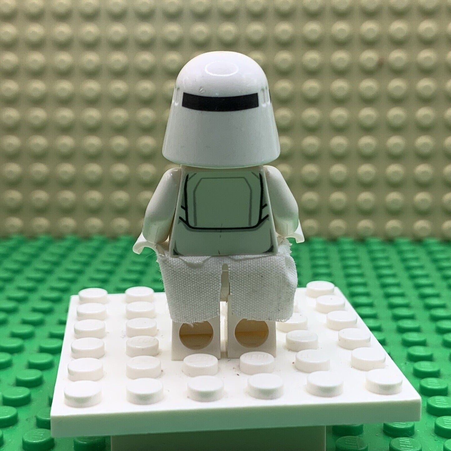 LEGO First Order Snowtrooper Minifigure w/Kama Star Wars 75100 75202 sw0657