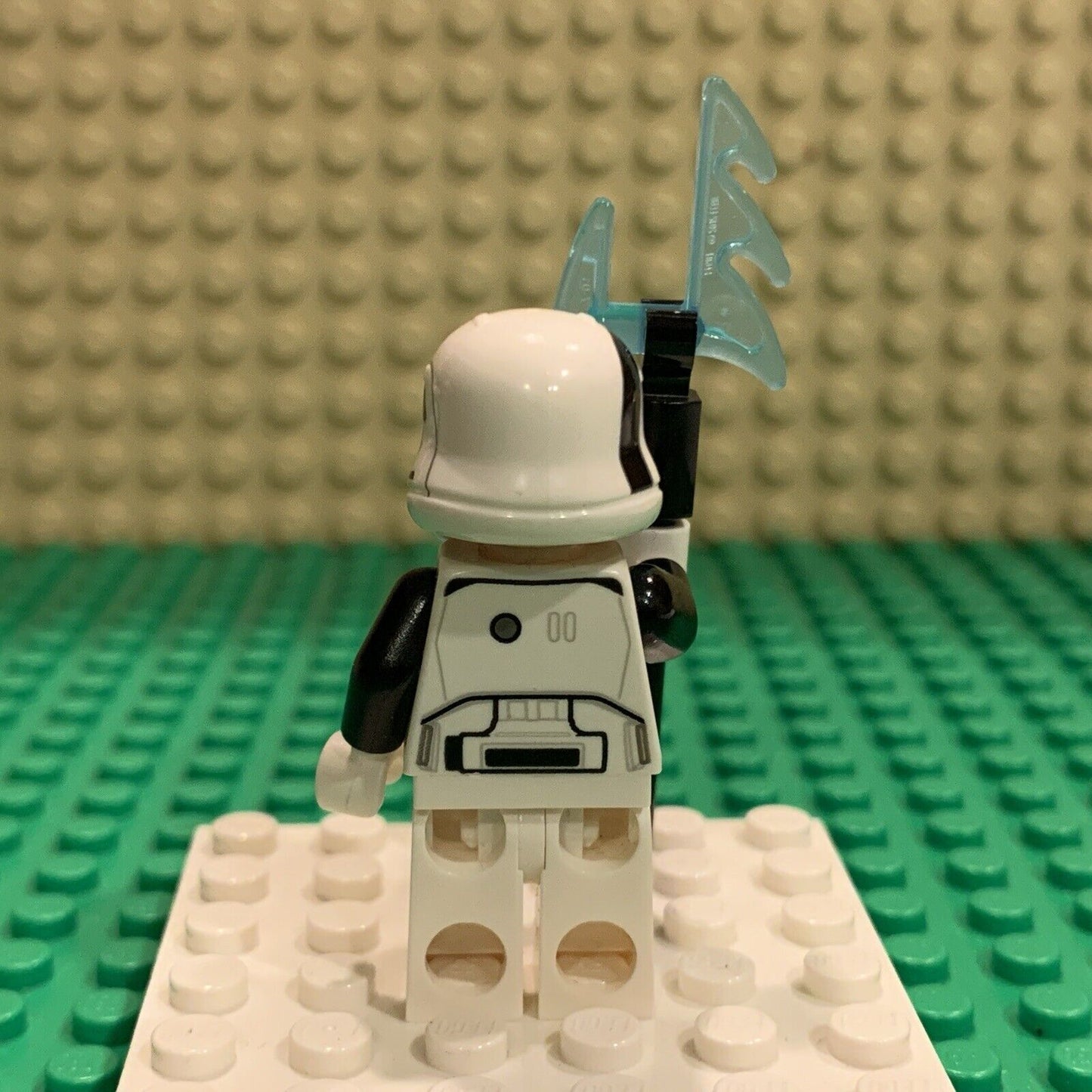 Lego First Order Stormtrooper Executioner Minifigure 75197 sw0886