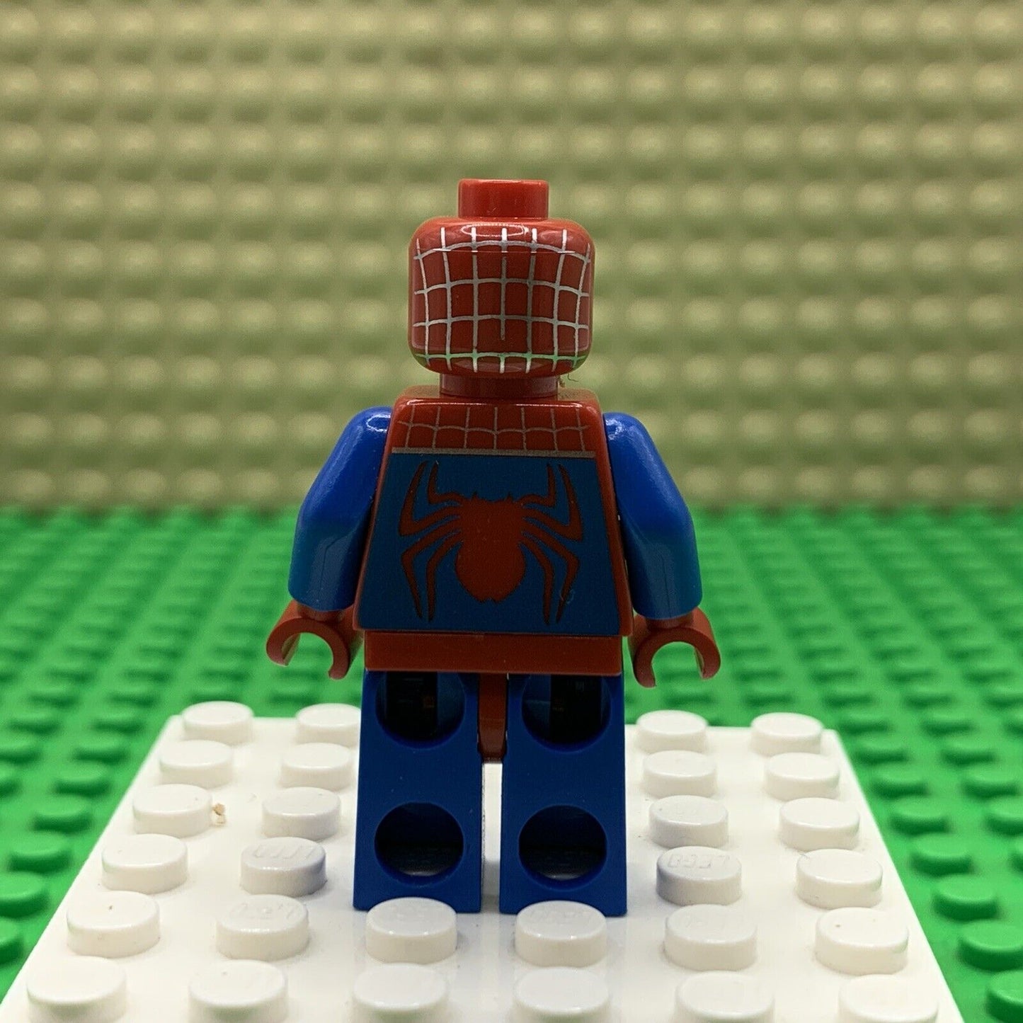 LEGO Spider-Man 1: Blue Arms and Legs, Silver Webbing Minifigure spd001