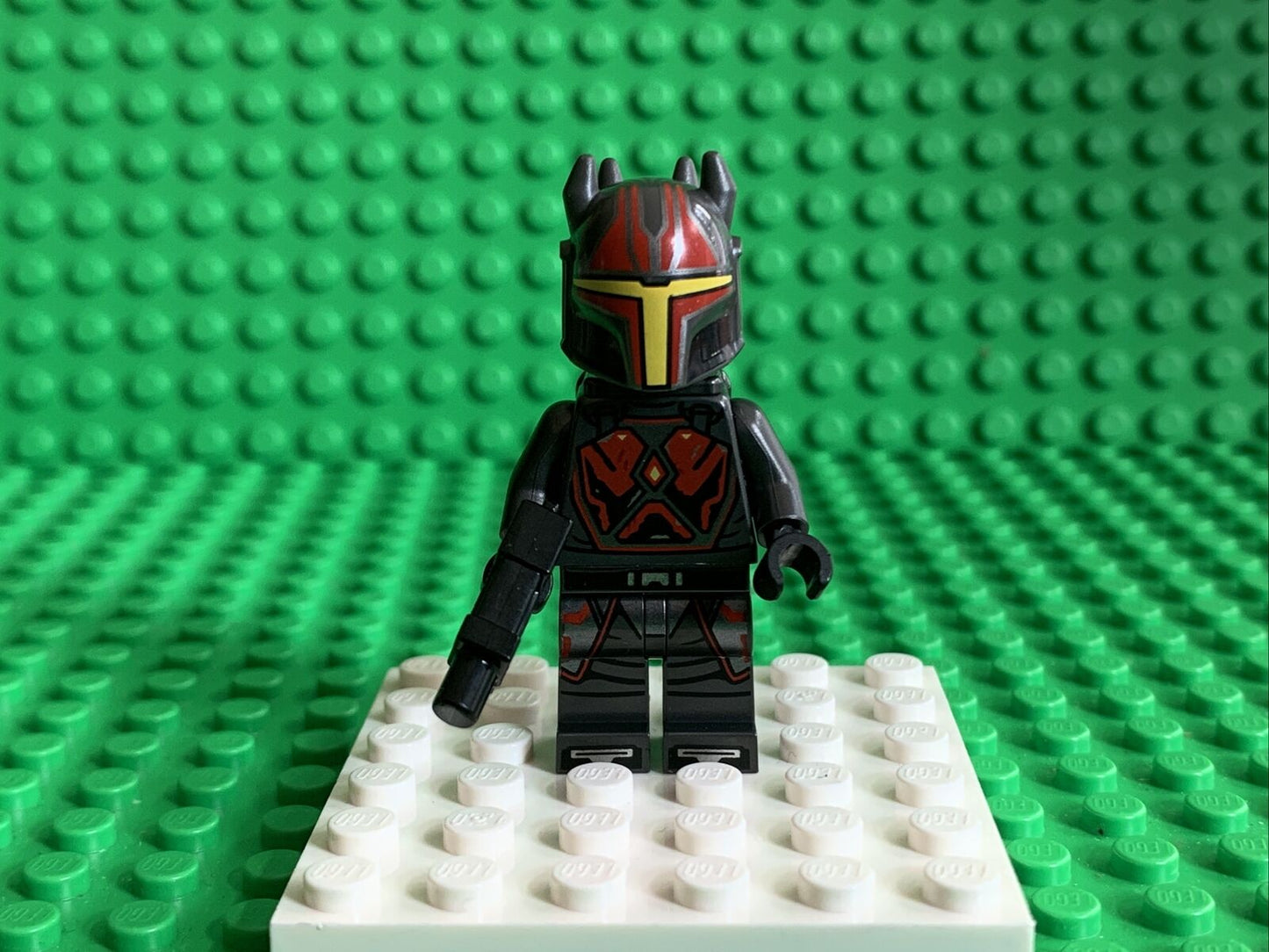 LEGO Star Wars Mandalorian Gar Saxon Minifigure 75316 sw1162