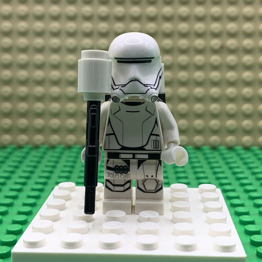 Lego Star Wars Minifigure sw0666 First Order Flametrooper