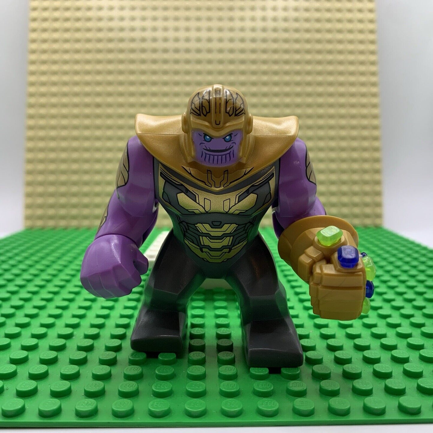 Thanos 76131 Infinity Gauntlet Stone Avengers Super Hero LEGO® Minifigure Figure