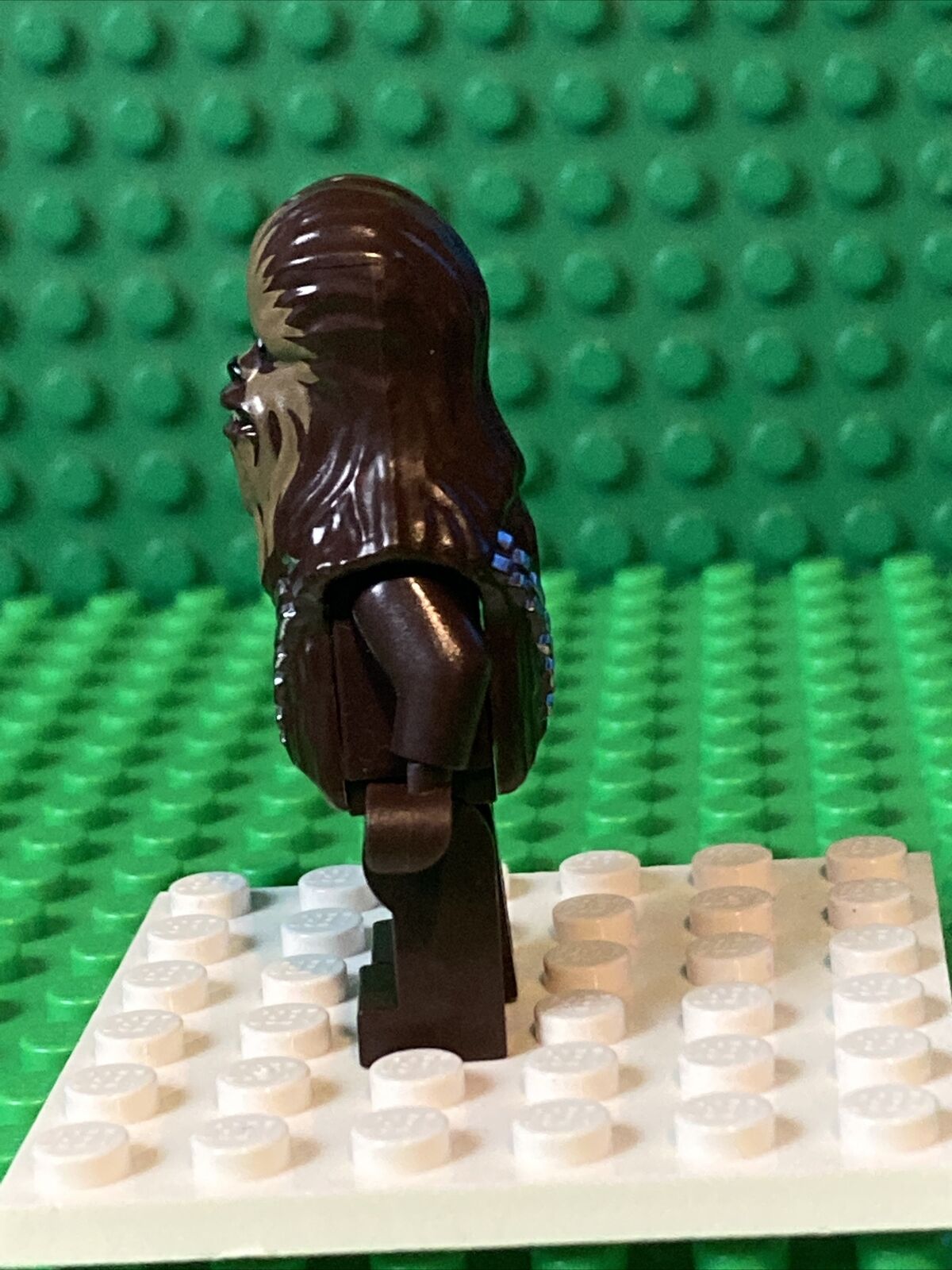 Lego Minifigure Figure Chewbacca Dark Tan fur Star Wars	sw0532