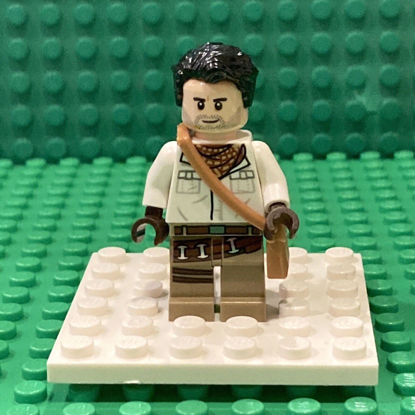 LEGO Star Wars Poe Dameron Minifigure White Shirt Episode 9 75249 sw1049