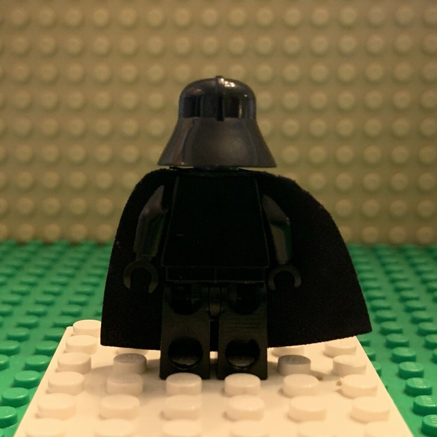 LEGO Darth Vader Minifig Star Wars 6211 sw0214 Imperial Inspection EYEBROWS