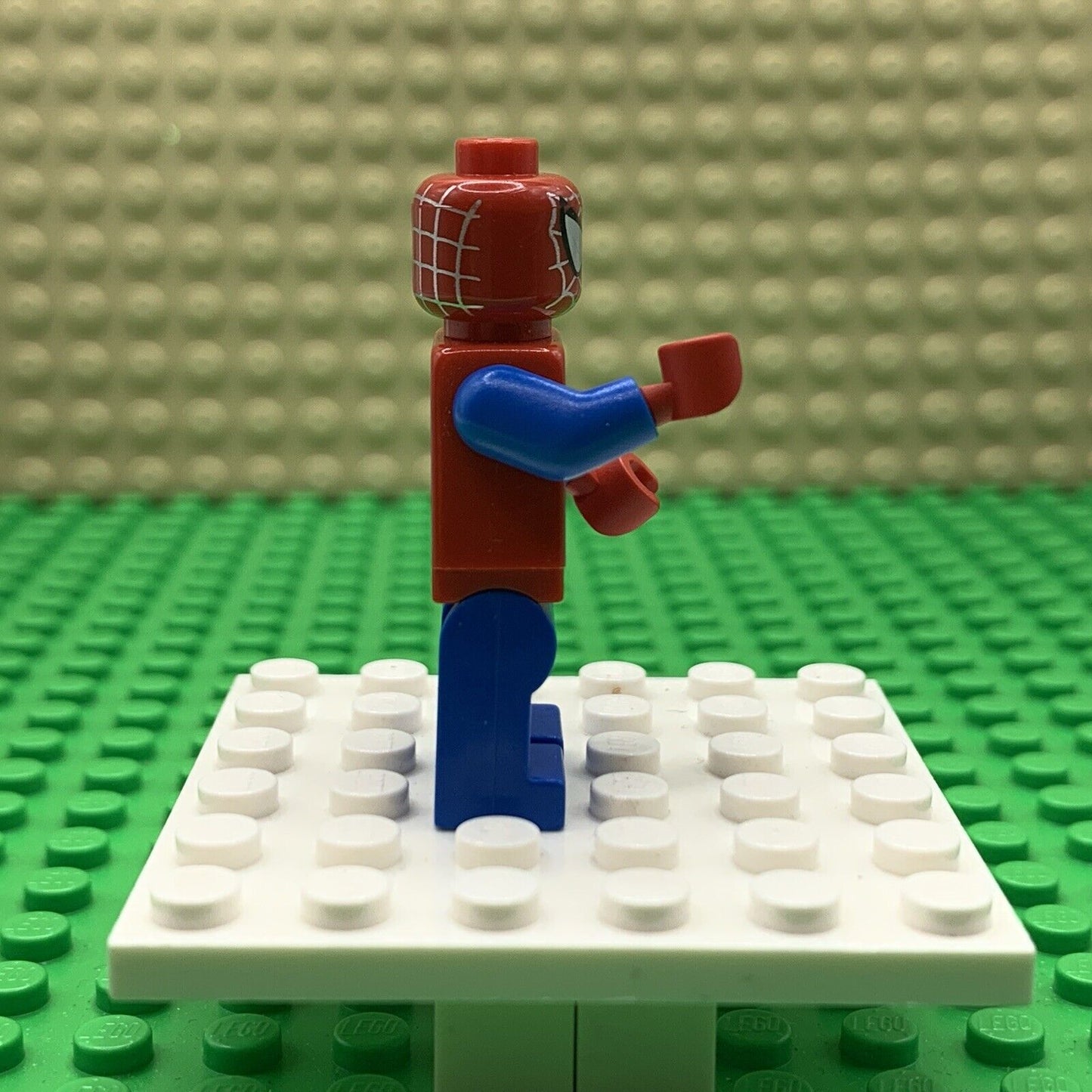 LEGO Spider-Man 1: Blue Arms and Legs, Silver Webbing Minifigure spd001