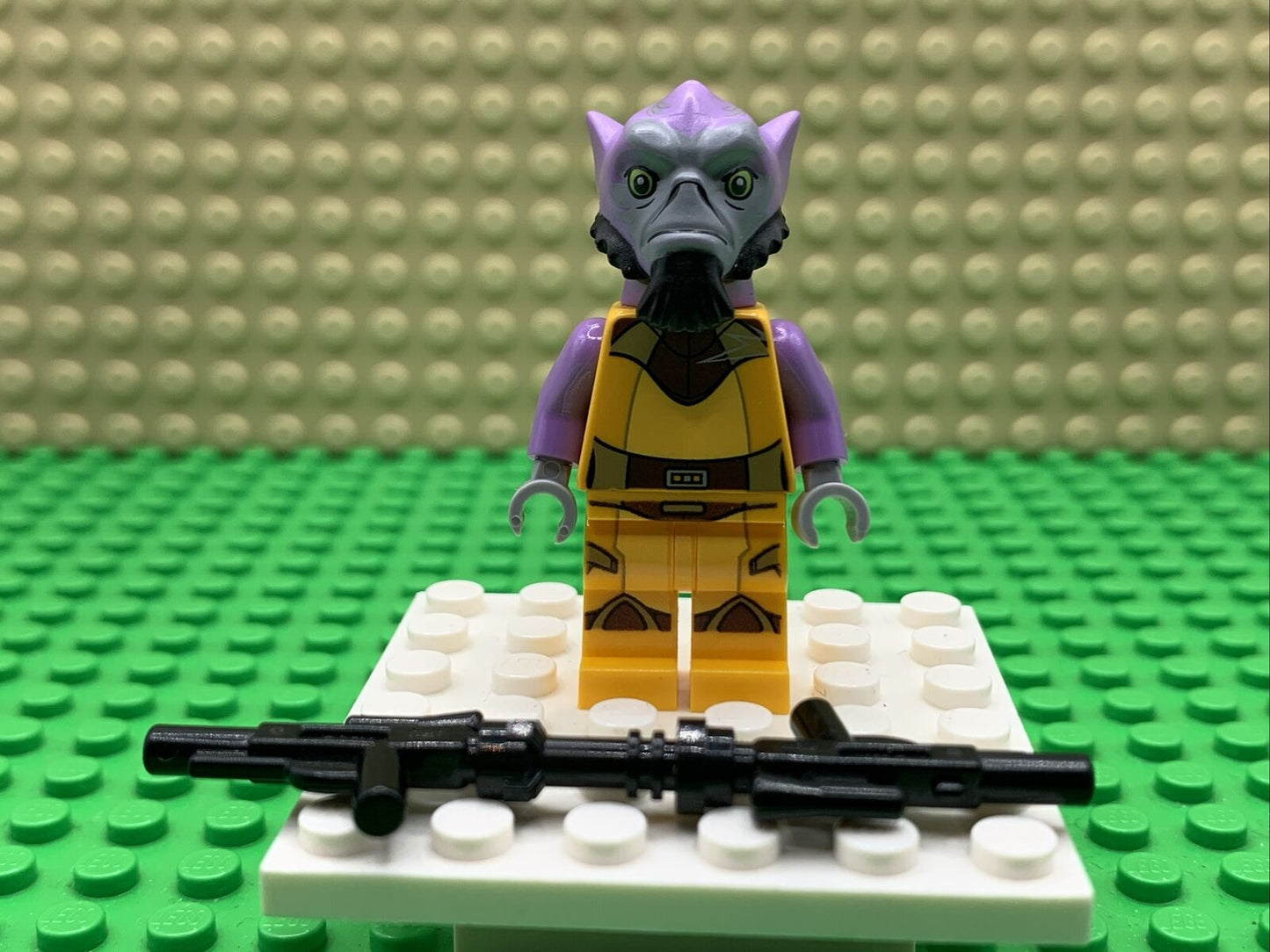 LEGO Star Wars Rebels Zeb Orrelios Minifigure 75053 sw0575 Excellent Condition