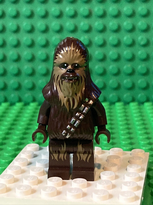 Lego Minifigure Figure Chewbacca Dark Tan fur Star Wars	sw0532