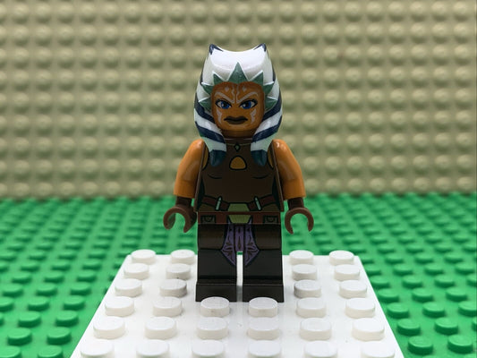 Lego Star Wars Ahsoka Tano Minifigure Padawan SW0452 Clone Wars 75013 Excellent!