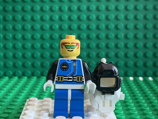 lego minifigure aquazone aquanaut 2 aqu002