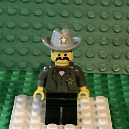 LEGO Western Sheriff Minifigure Authentic ww021