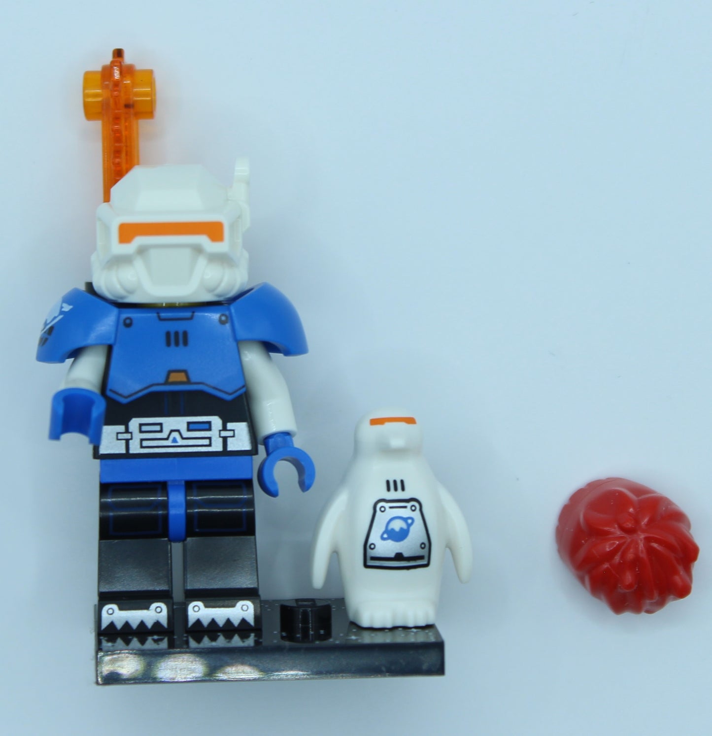 LEGO Series 26 Ice Planet Explorer col26-8